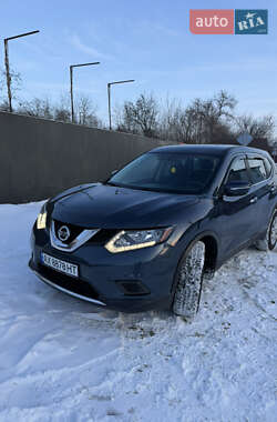 Позашляховик / Кросовер Nissan Rogue 2015 в Умані