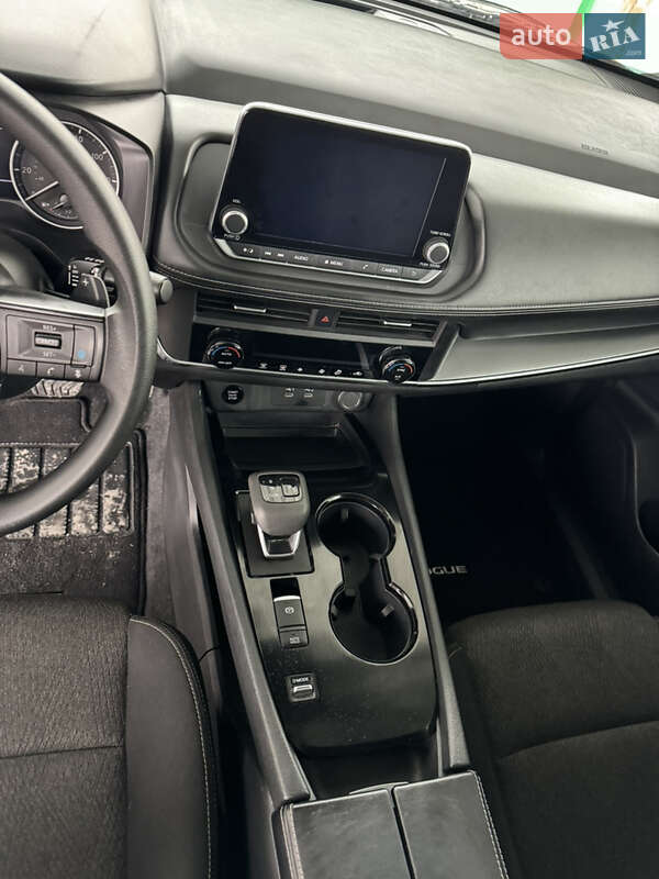 Внедорожник / Кроссовер Nissan Rogue 2024 в Днепре