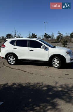 Внедорожник / Кроссовер Nissan Rogue 2017 в Одессе
