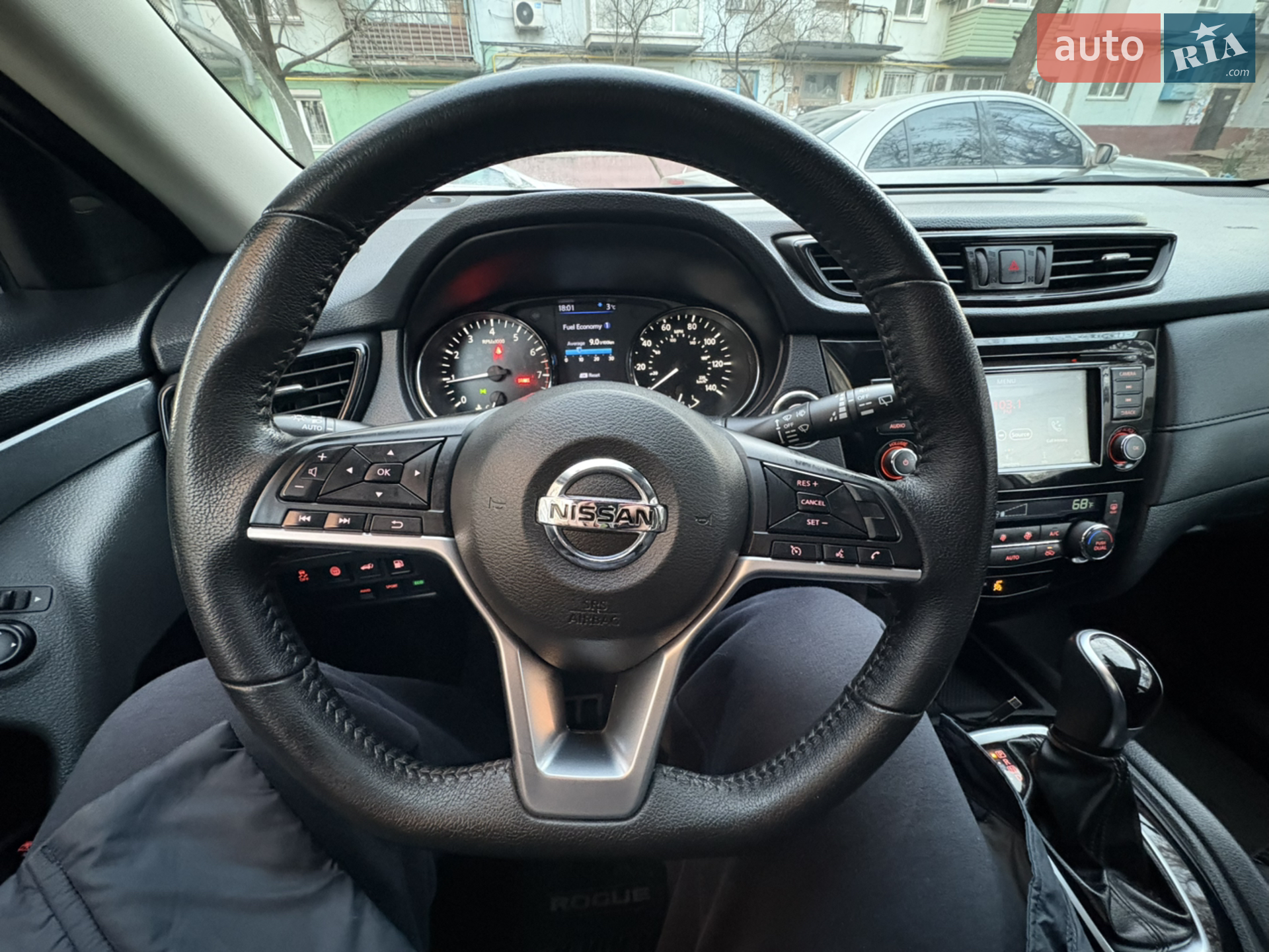 2019 Nissan Rogue - мініатюра 18