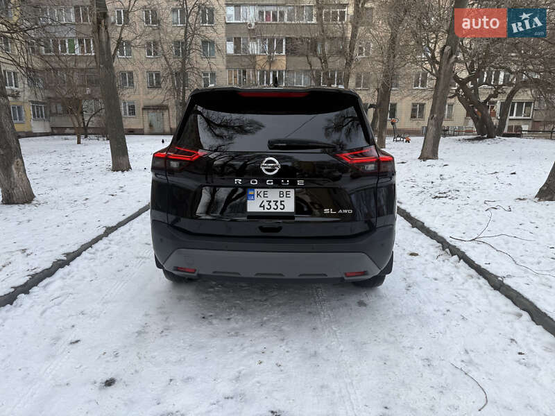 Внедорожник / Кроссовер Nissan Rogue 2021 в Днепре