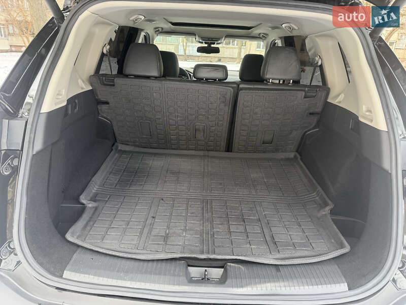 Внедорожник / Кроссовер Nissan Rogue 2021 в Днепре