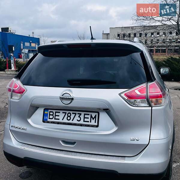Внедорожник / Кроссовер Nissan Rogue 2014 в Николаеве