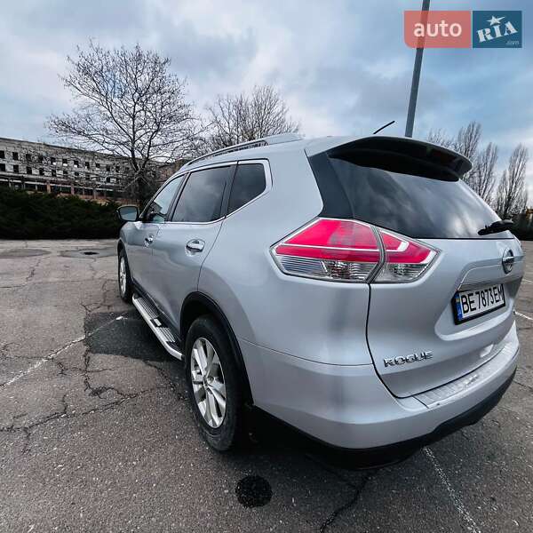 Внедорожник / Кроссовер Nissan Rogue 2014 в Николаеве