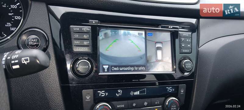 Внедорожник / Кроссовер Nissan Rogue 2016 в Буске