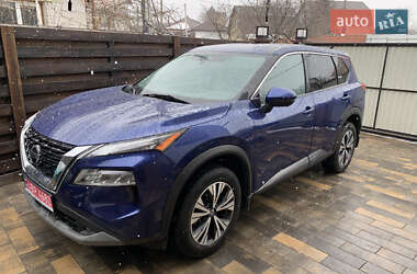 Позашляховик / Кросовер Nissan Rogue 2020 в Києві