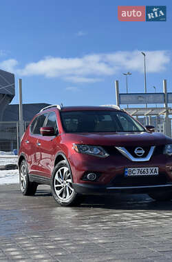 Внедорожник / Кроссовер Nissan Rogue 2014 в Львове
