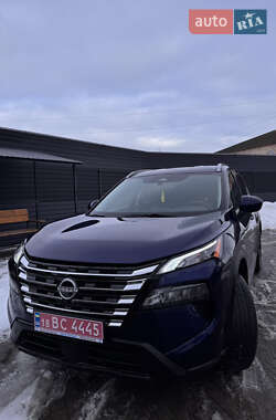 Внедорожник / Кроссовер Nissan Rogue 2024 в Миргороде