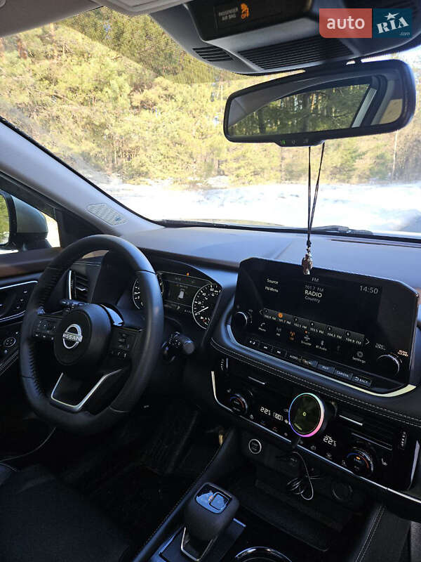 Внедорожник / Кроссовер Nissan Rogue 2021 в Кременчуге