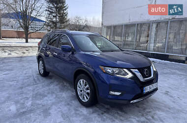 Позашляховик / Кросовер Nissan Rogue 2019 в Полтаві