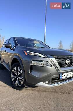 Позашляховик / Кросовер Nissan Rogue 2021 в Кривому Розі
