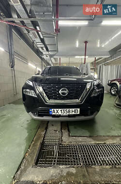 Внедорожник / Кроссовер Nissan Rogue 2021 в Харькове