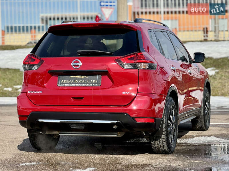 Внедорожник / Кроссовер Nissan Rogue 2017 в Киеве