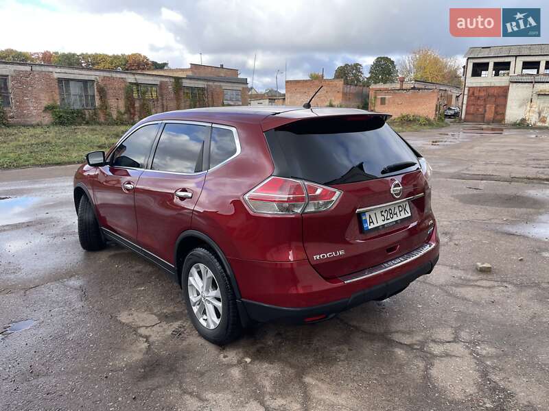 Внедорожник / Кроссовер Nissan Rogue 2014 в Чернигове