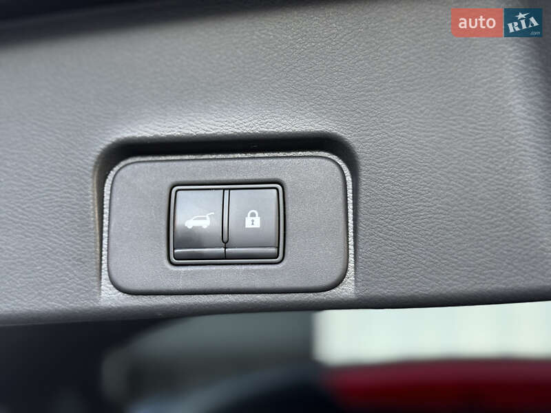 Внедорожник / Кроссовер Nissan Rogue 2021 в Белой Церкви