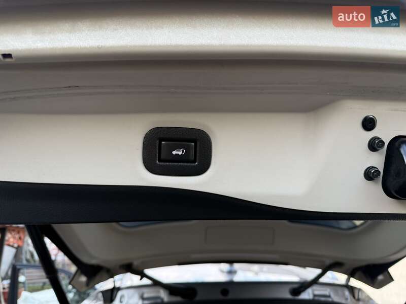 Внедорожник / Кроссовер Nissan Rogue 2020 в Виннице