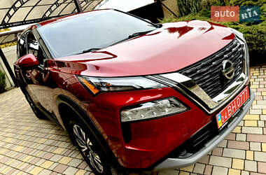 Позашляховик / Кросовер Nissan Rogue 2021 в Дніпрі