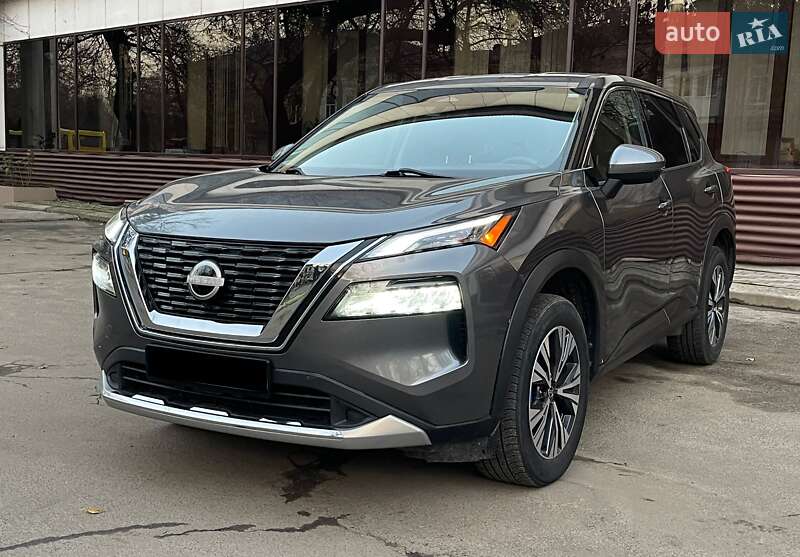 Nissan Rogue 2021