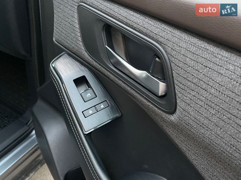 Внедорожник / Кроссовер Nissan Rogue 2021 в Одессе