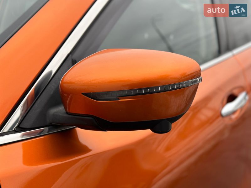 Внедорожник / Кроссовер Nissan Rogue 2019 в Киеве