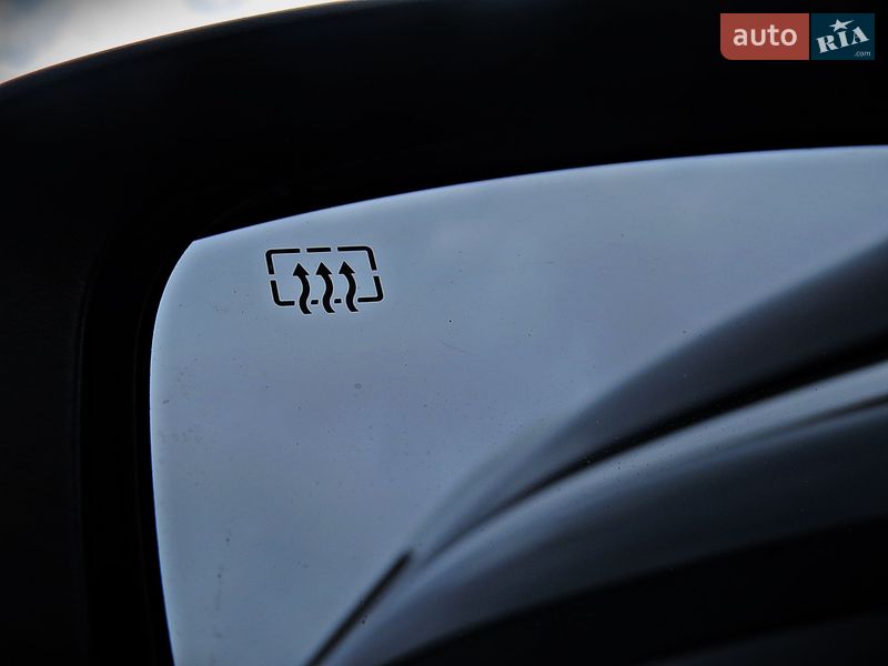 Внедорожник / Кроссовер Nissan Rogue 2019 в Черкассах