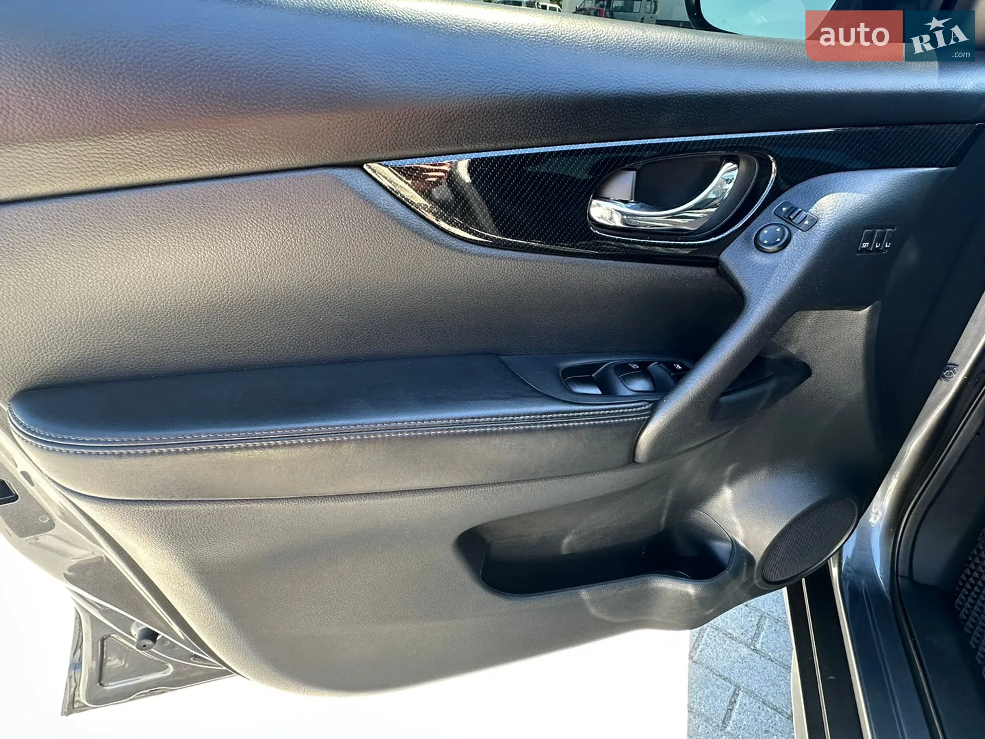 2019 Nissan Rogue - мініатюра 33