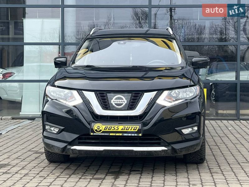 Внедорожник / Кроссовер Nissan Rogue 2017 в Ивано-Франковске