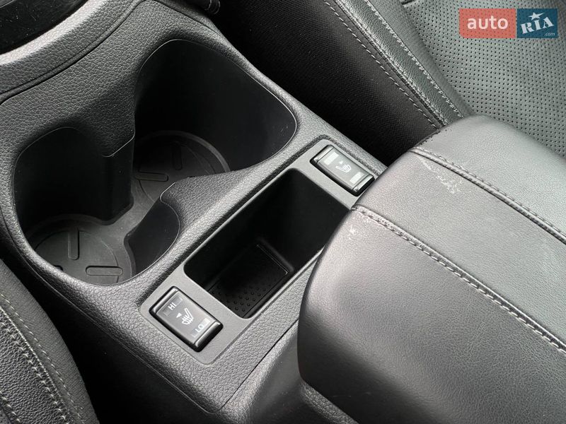 Внедорожник / Кроссовер Nissan Rogue 2017 в Ивано-Франковске