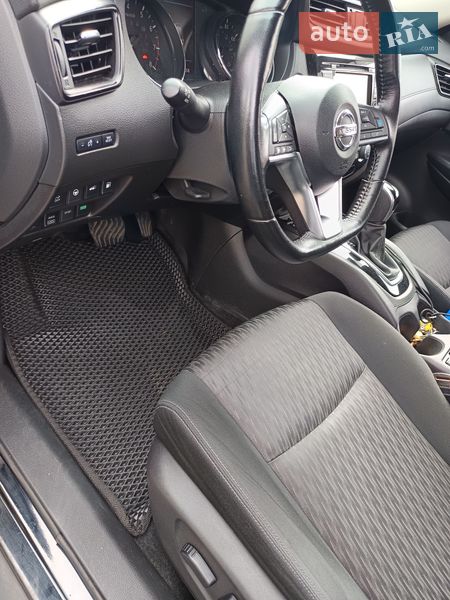 Внедорожник / Кроссовер Nissan Rogue 2019 в Киеве