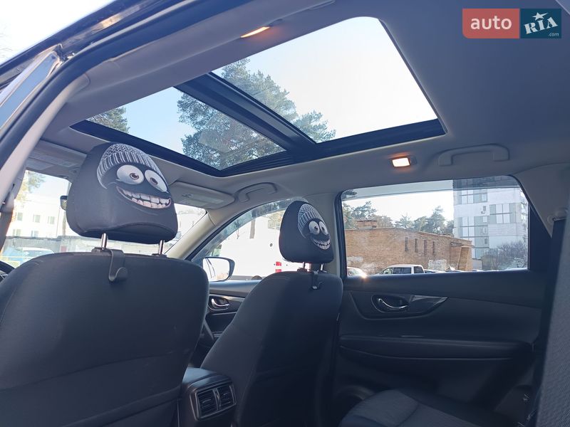 Внедорожник / Кроссовер Nissan Rogue 2019 в Киеве