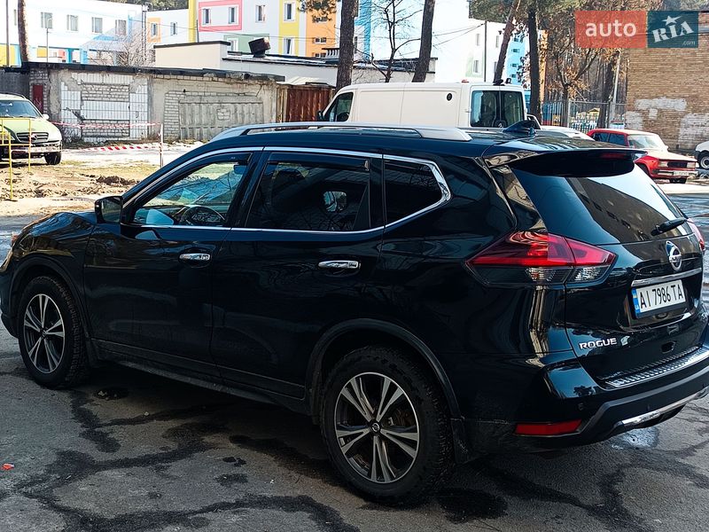 Внедорожник / Кроссовер Nissan Rogue 2019 в Киеве