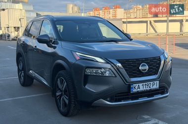 Внедорожник / Кроссовер Nissan Rogue 2021 в Киеве