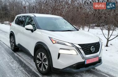 Позашляховик / Кросовер Nissan Rogue 2022 в Харкові