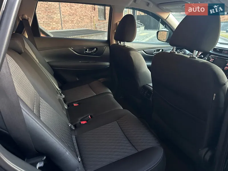 Nissan Rogue