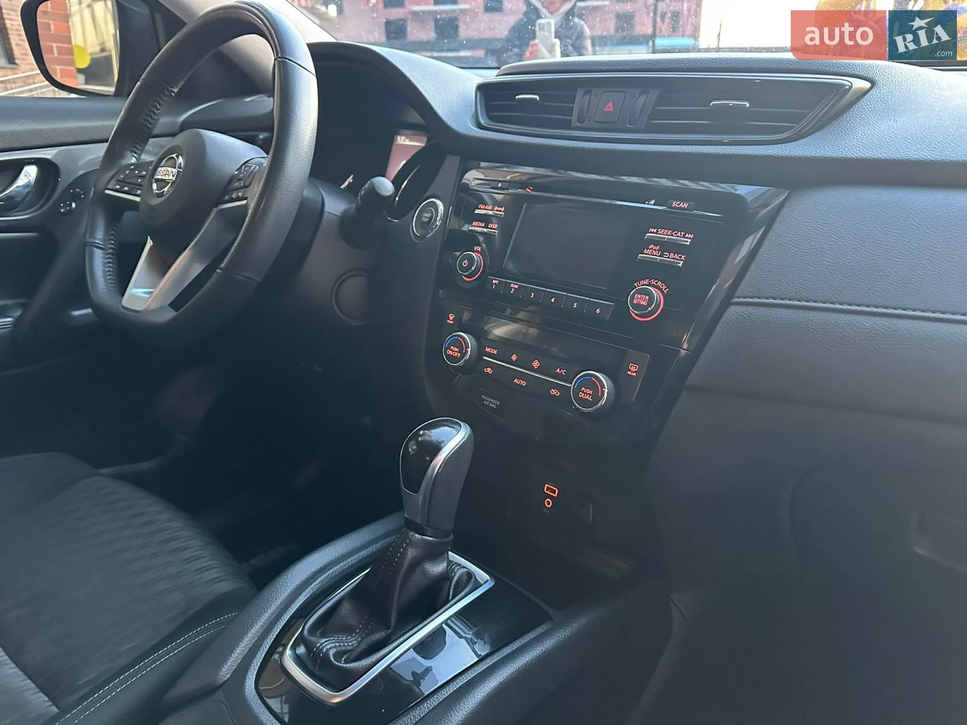 2017 Nissan Rogue - мініатюра 7