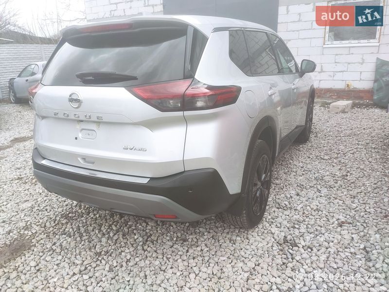 Внедорожник / Кроссовер Nissan Rogue 2021 в Днепре