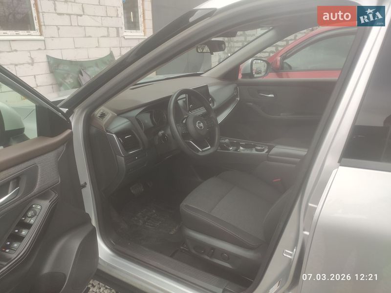 Внедорожник / Кроссовер Nissan Rogue 2021 в Днепре