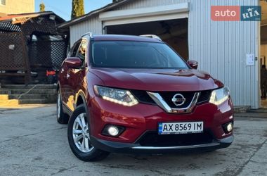 Внедорожник / Кроссовер Nissan Rogue 2015 в Межгорье
