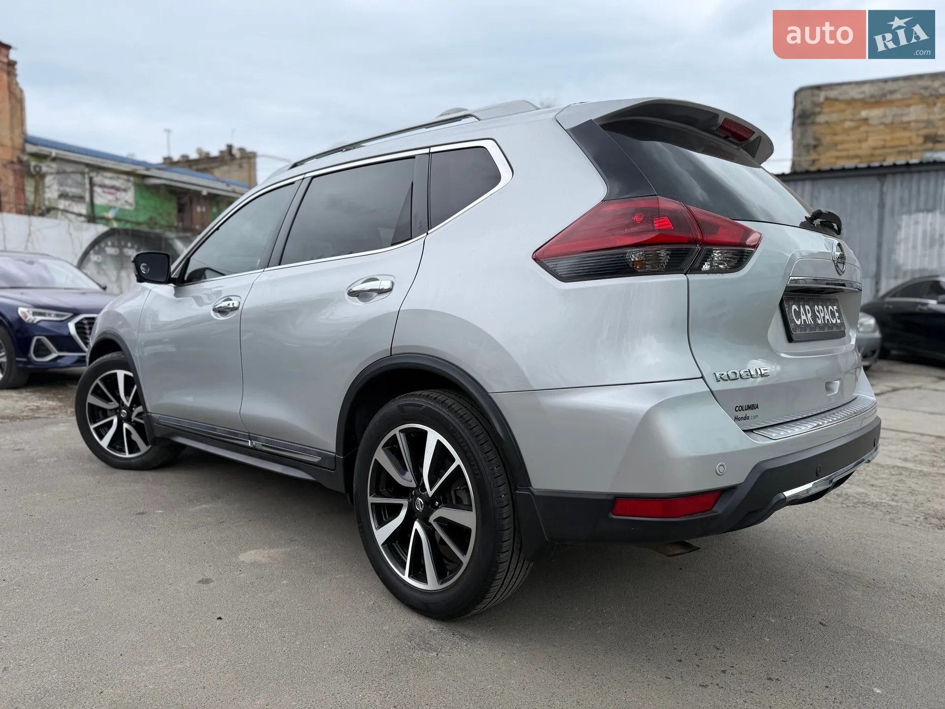 2019 Nissan Rogue - мініатюра 9
