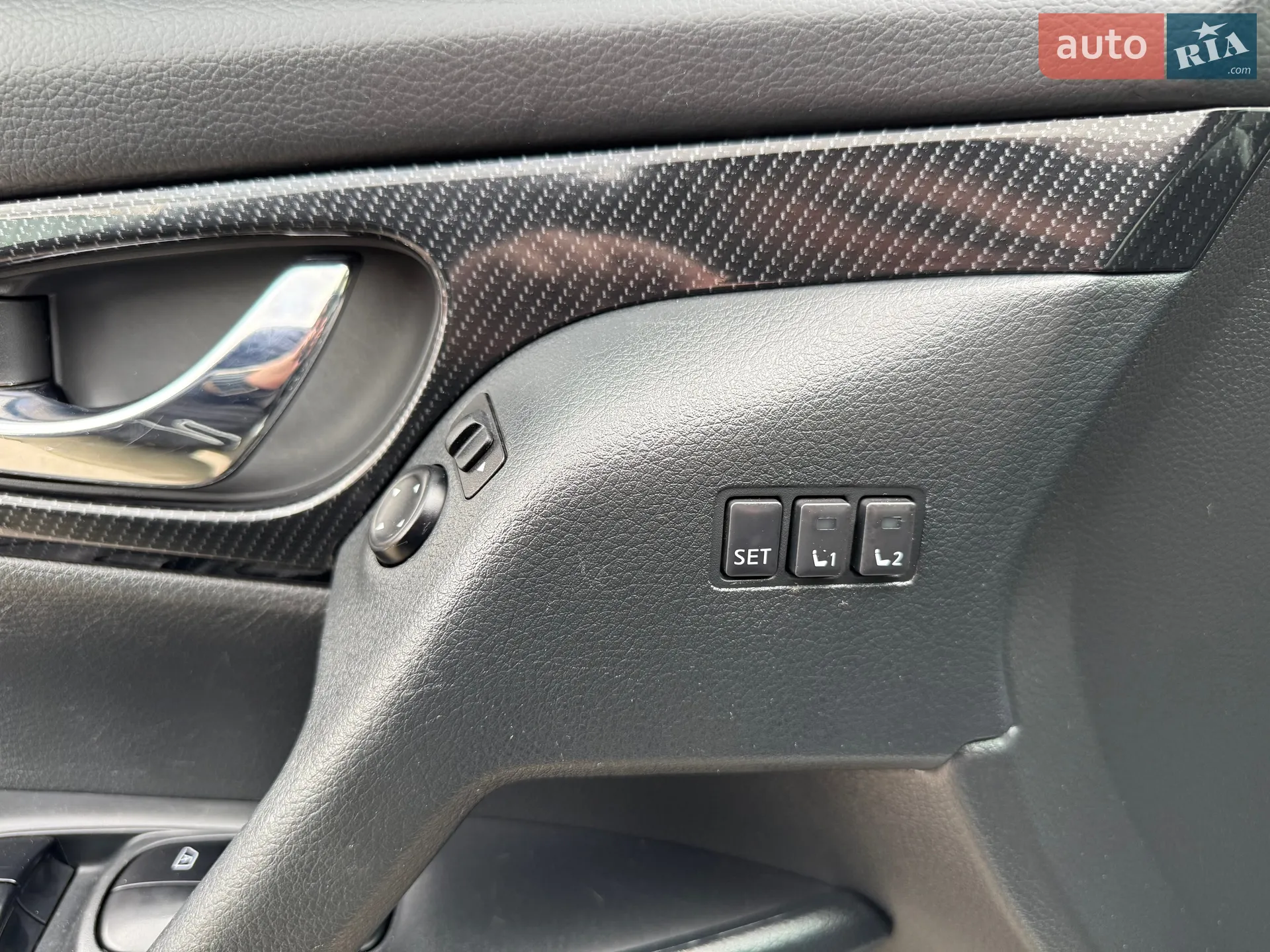 2019 Nissan Rogue - мініатюра 33