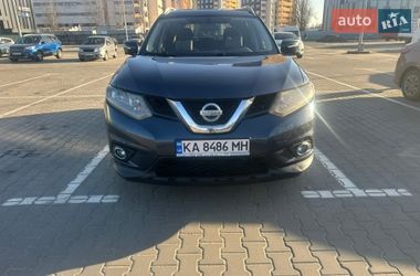 Позашляховик / Кросовер Nissan Rogue 2015 в Києві