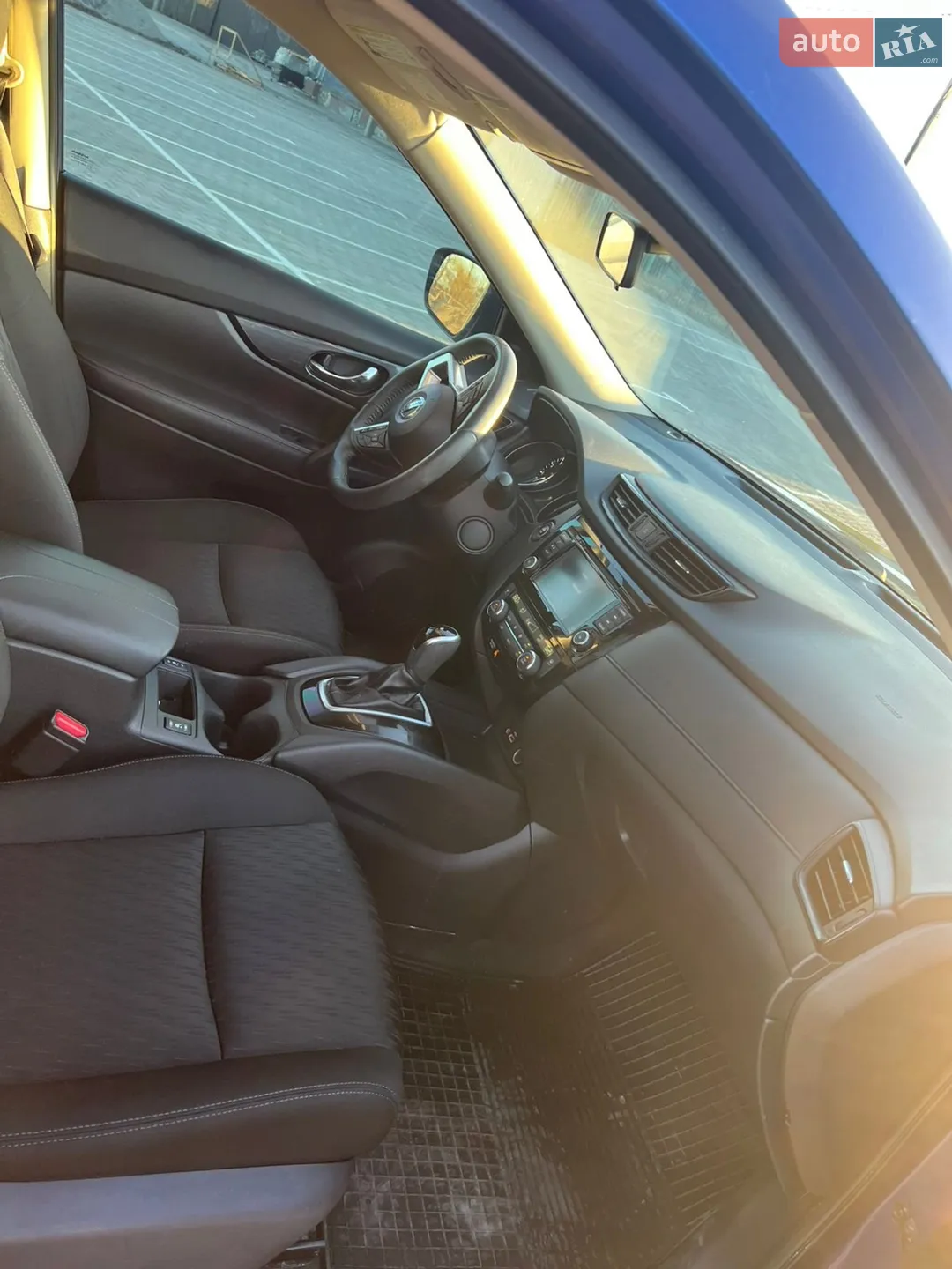 2019 Nissan Rogue - мініатюра 13