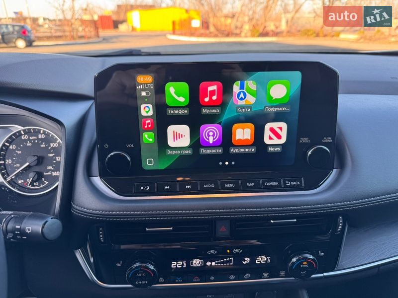 Внедорожник / Кроссовер Nissan Rogue 2021 в Киеве