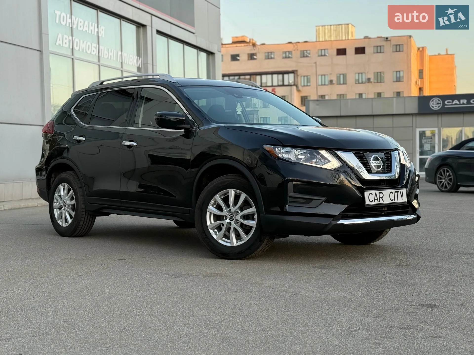 2019 Nissan Rogue - мініатюра 5