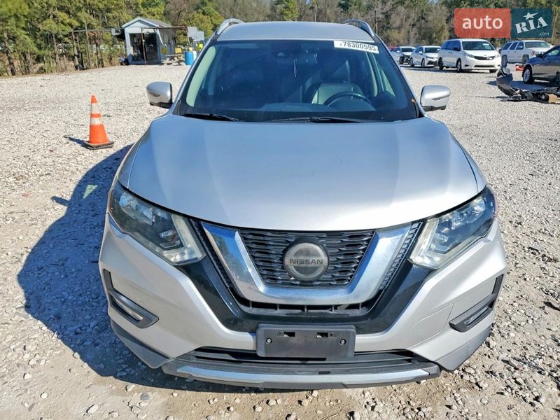 Внедорожник / Кроссовер Nissan Rogue 2018 в Львове