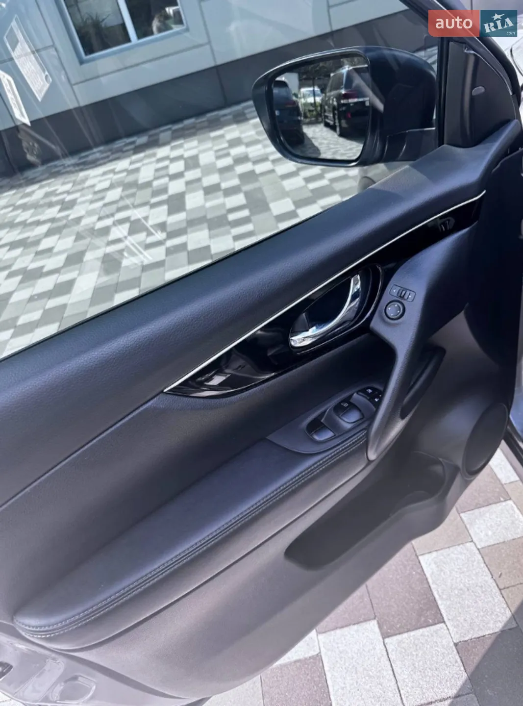 2018 Nissan Rogue - мініатюра 6