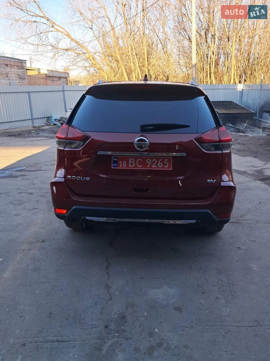 2018 Nissan Rogue - мініатюра 2
