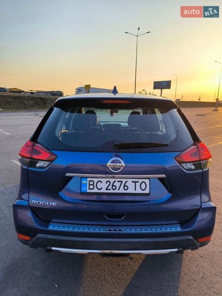 Внедорожник / Кроссовер Nissan Rogue 2018 в Львове