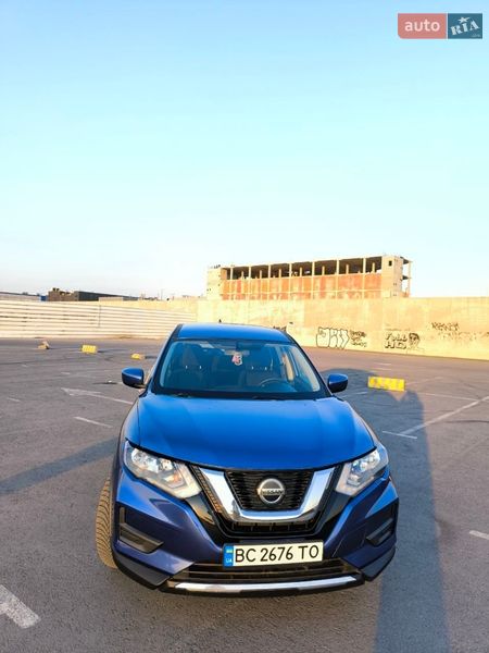 Внедорожник / Кроссовер Nissan Rogue 2018 в Львове