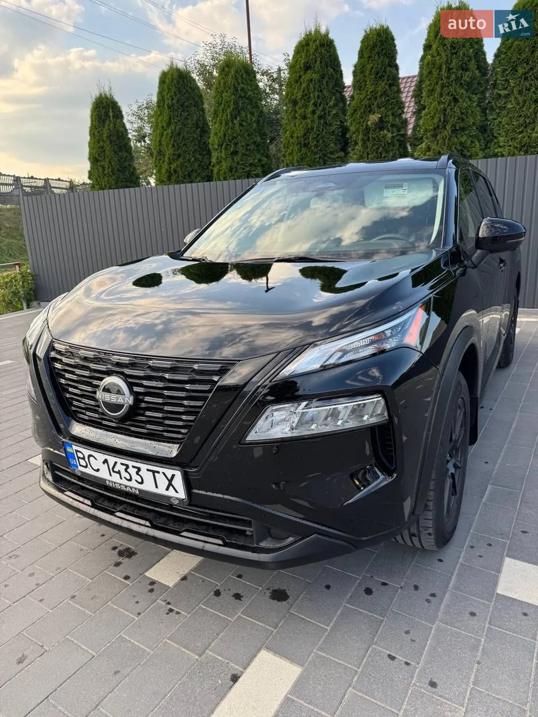2022 Nissan Rogue - фото 1